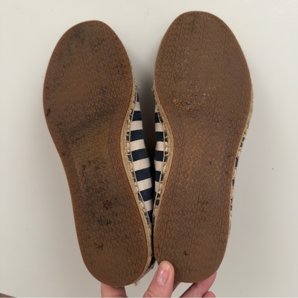 Michael Kors Blue & White Stripe Canvas Jute Trimmed Lace Up Shoes 7M - Picture 7 of 9